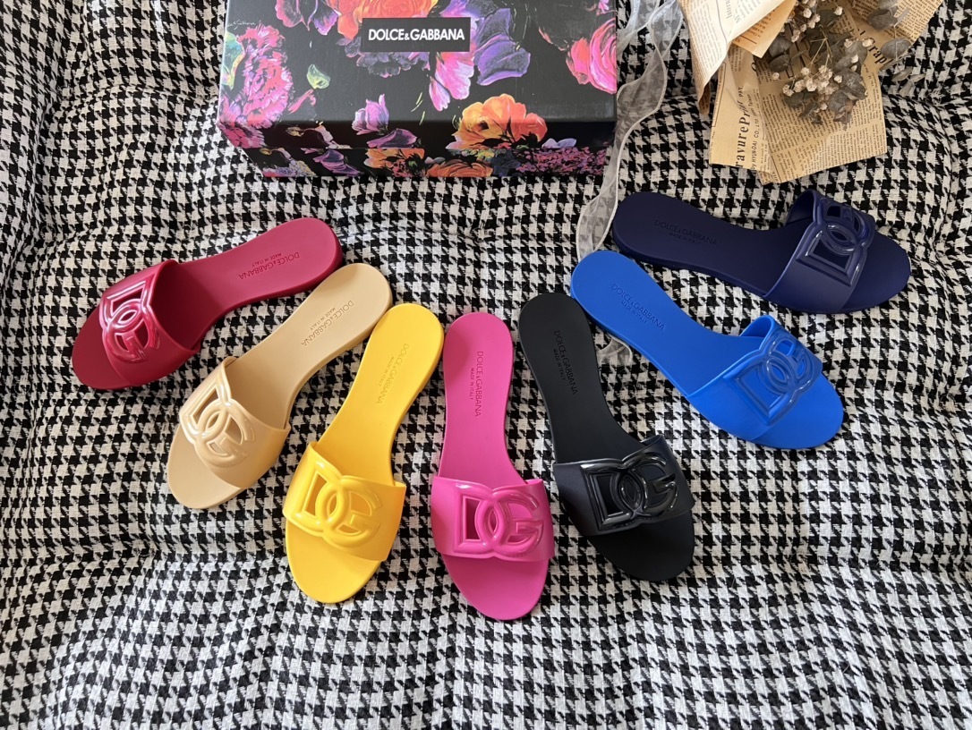 39$ DG size 35-41 510770 MR371 gallery