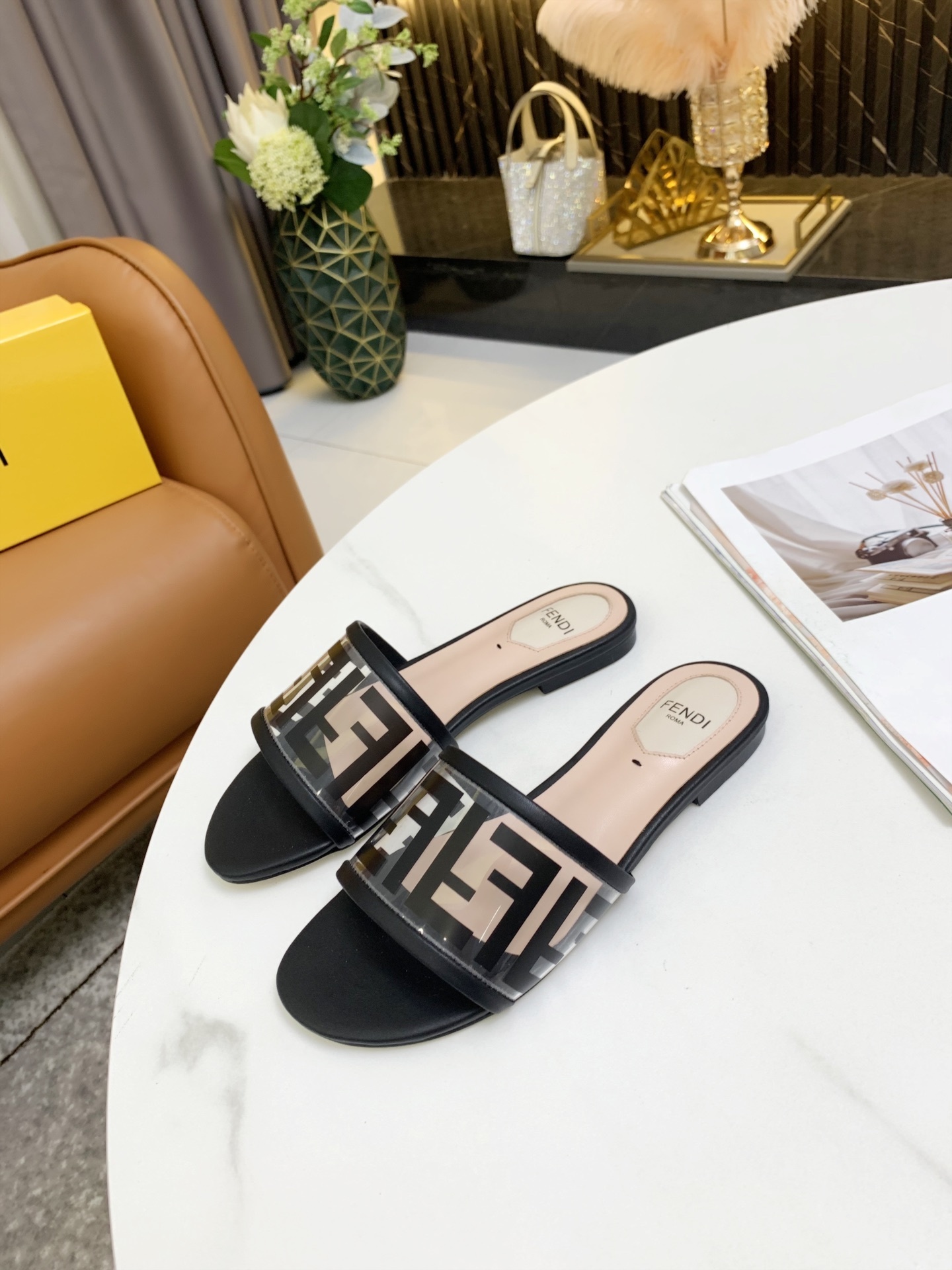 39$ FENDI size 35-42 919750 MR341 gallery