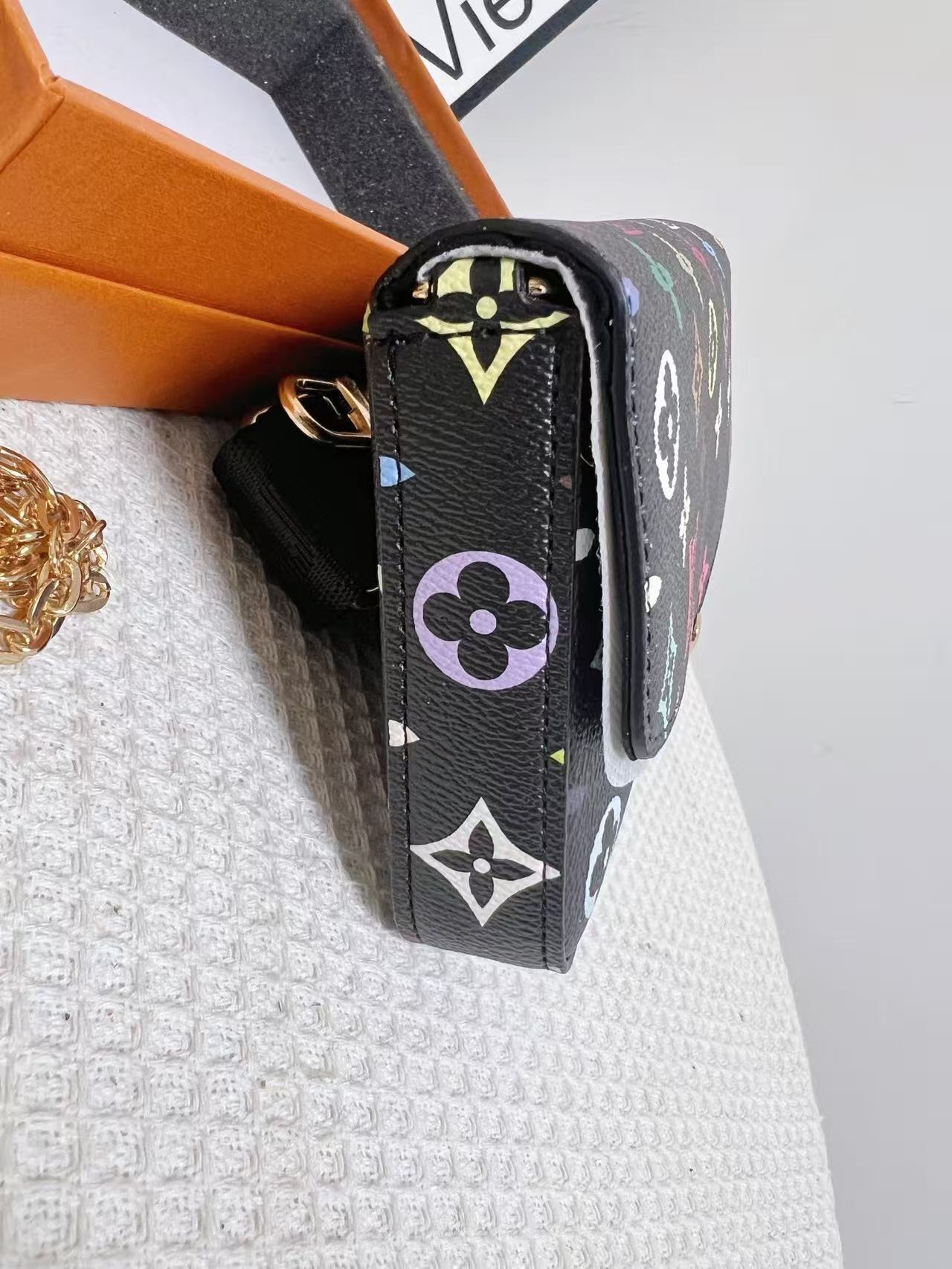 39$ LV Shoulder bag size 21x3x13cm 512580 BYA237 gallery