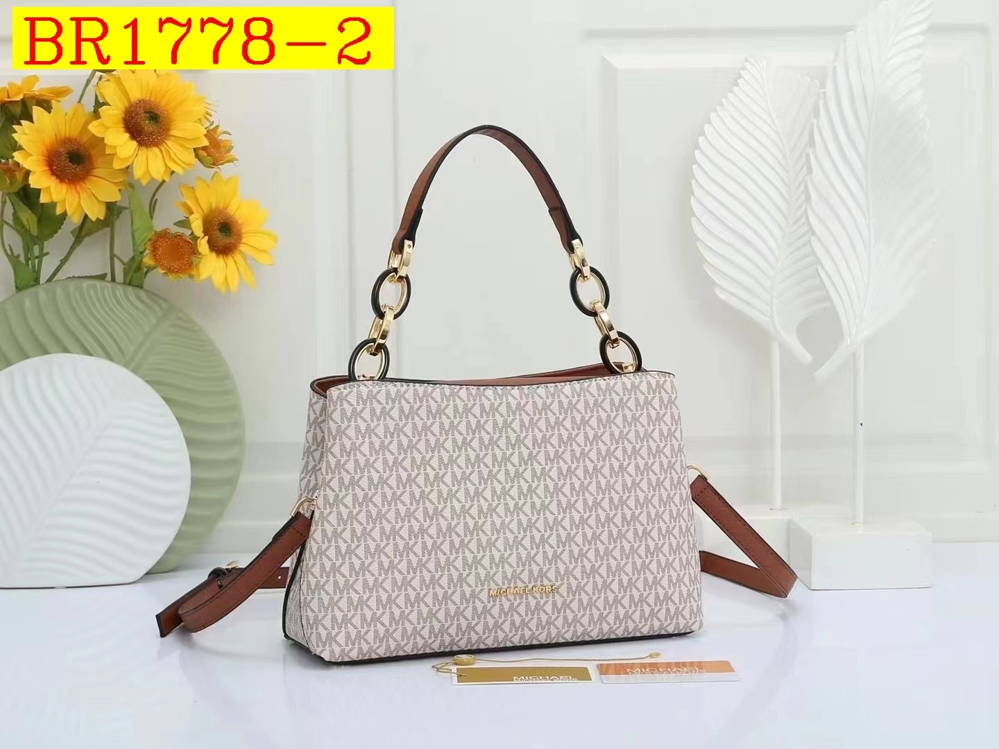 39$ MK 20201 Tote bag size 27x18x11 cm 116786 BR1778 gallery