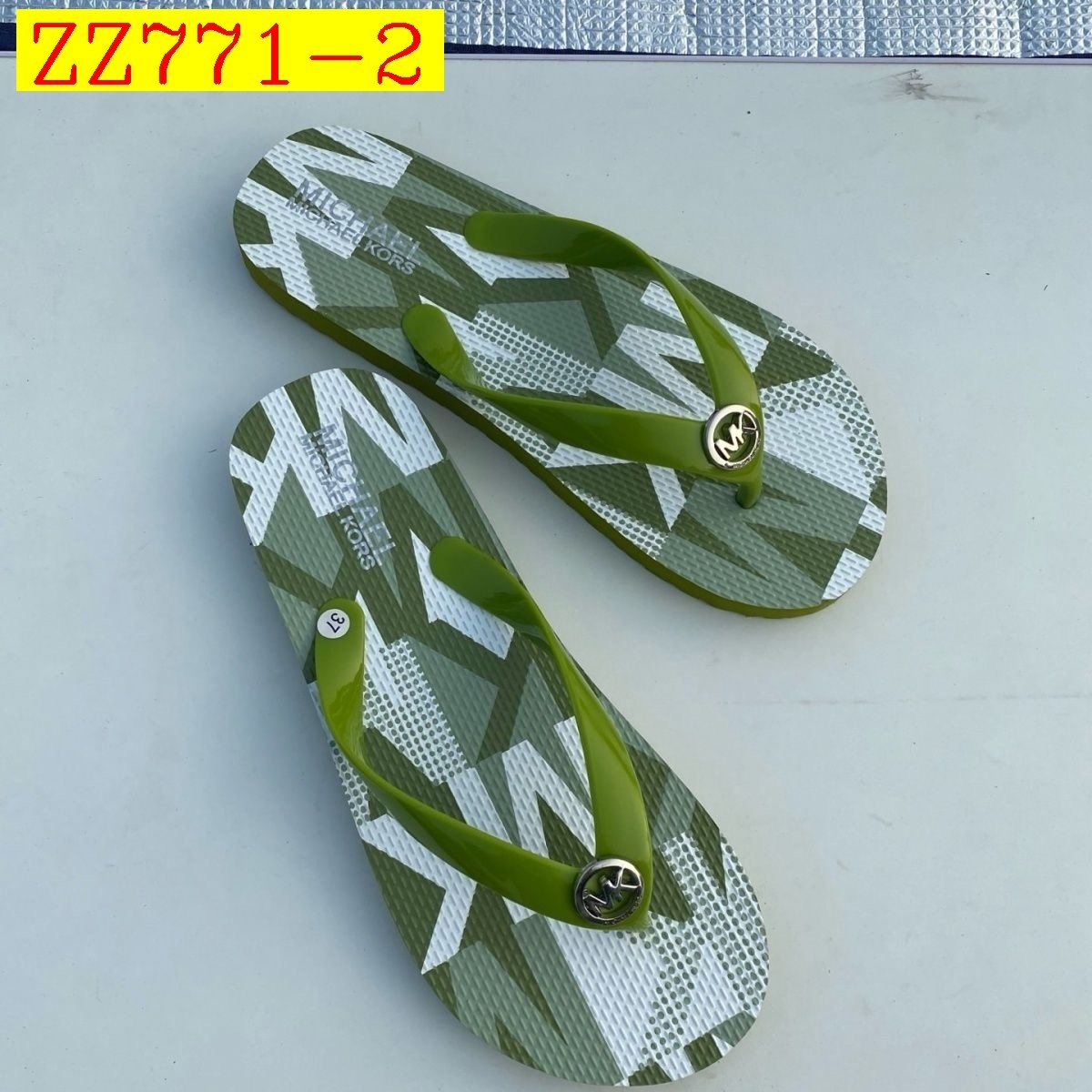 39$ MK Slippers Size 35-40 017700 ZZ771 gallery