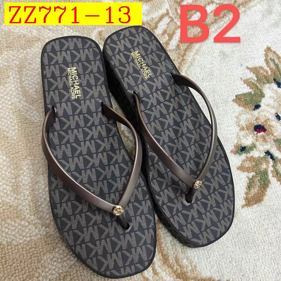 39$ MK Slippers Size 35-40 017700 ZZ771 gallery