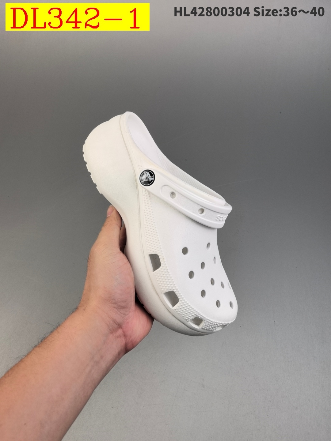 39$ dh Crocs Classic Clog size 36-40 51867023791 DL342 gallery