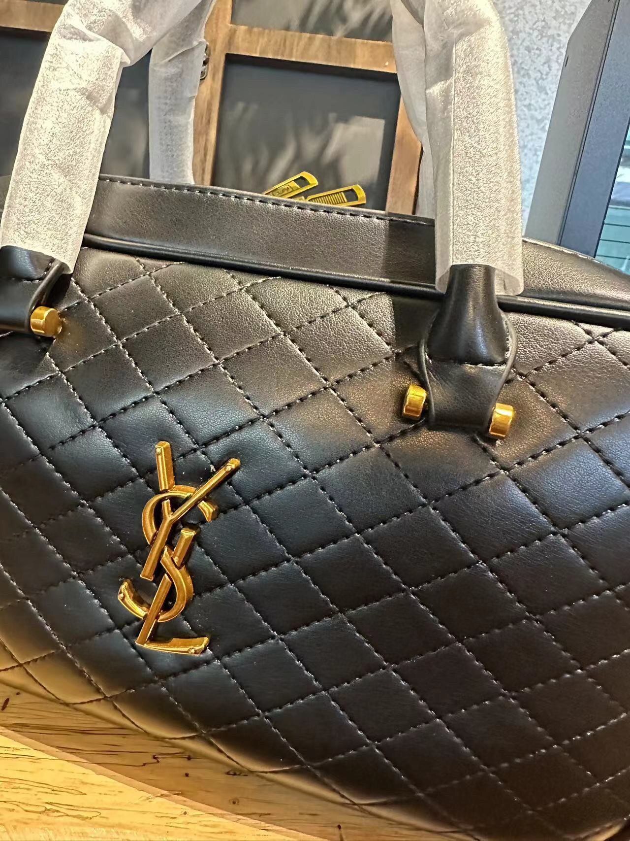 39$ new_dh YSL 6813 PU SIZE 31X18X13 CM 51281023576 DX58 gallery