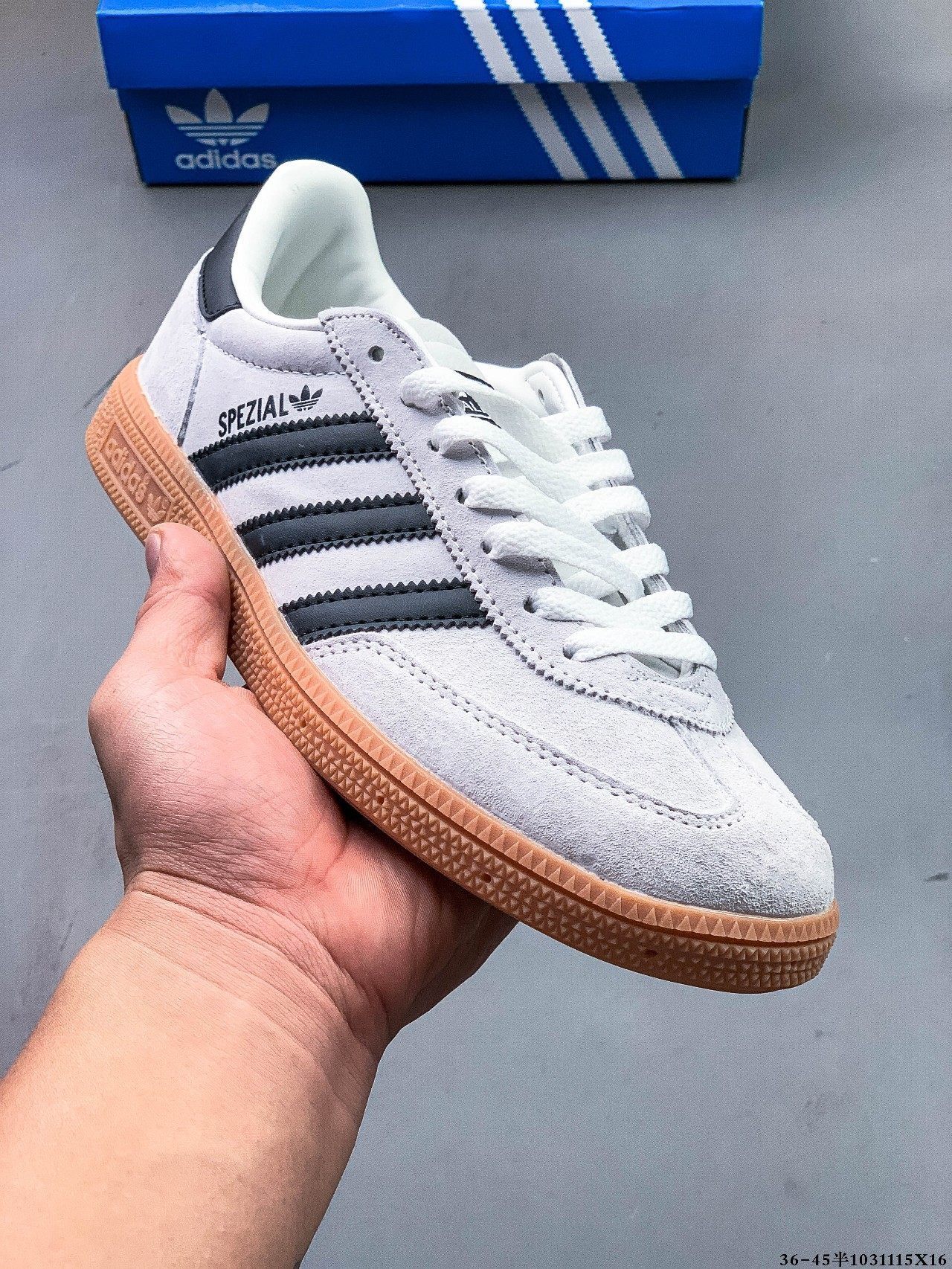 40$ Adidas HANDBALL SPEZIAL size 36-45 half 112630 QT398 gallery
