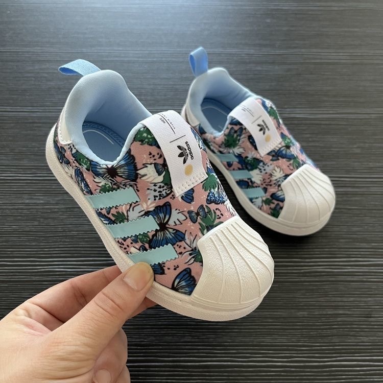 40$ Adidas shoes for kids size 22-35 529000 PM75 gallery