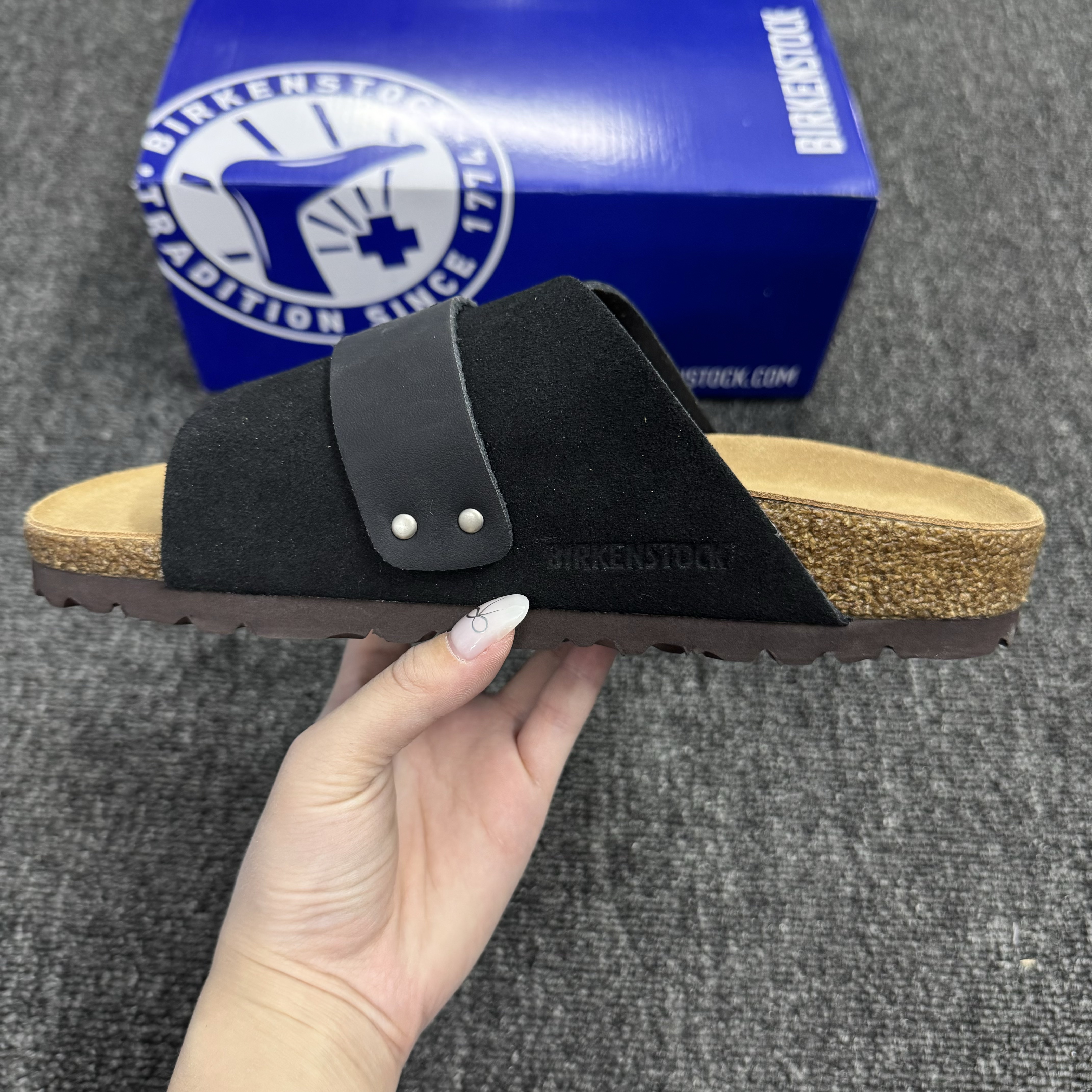 40$ BIRKENSTOCK Slippers size 36-45 217700 BK139 gallery