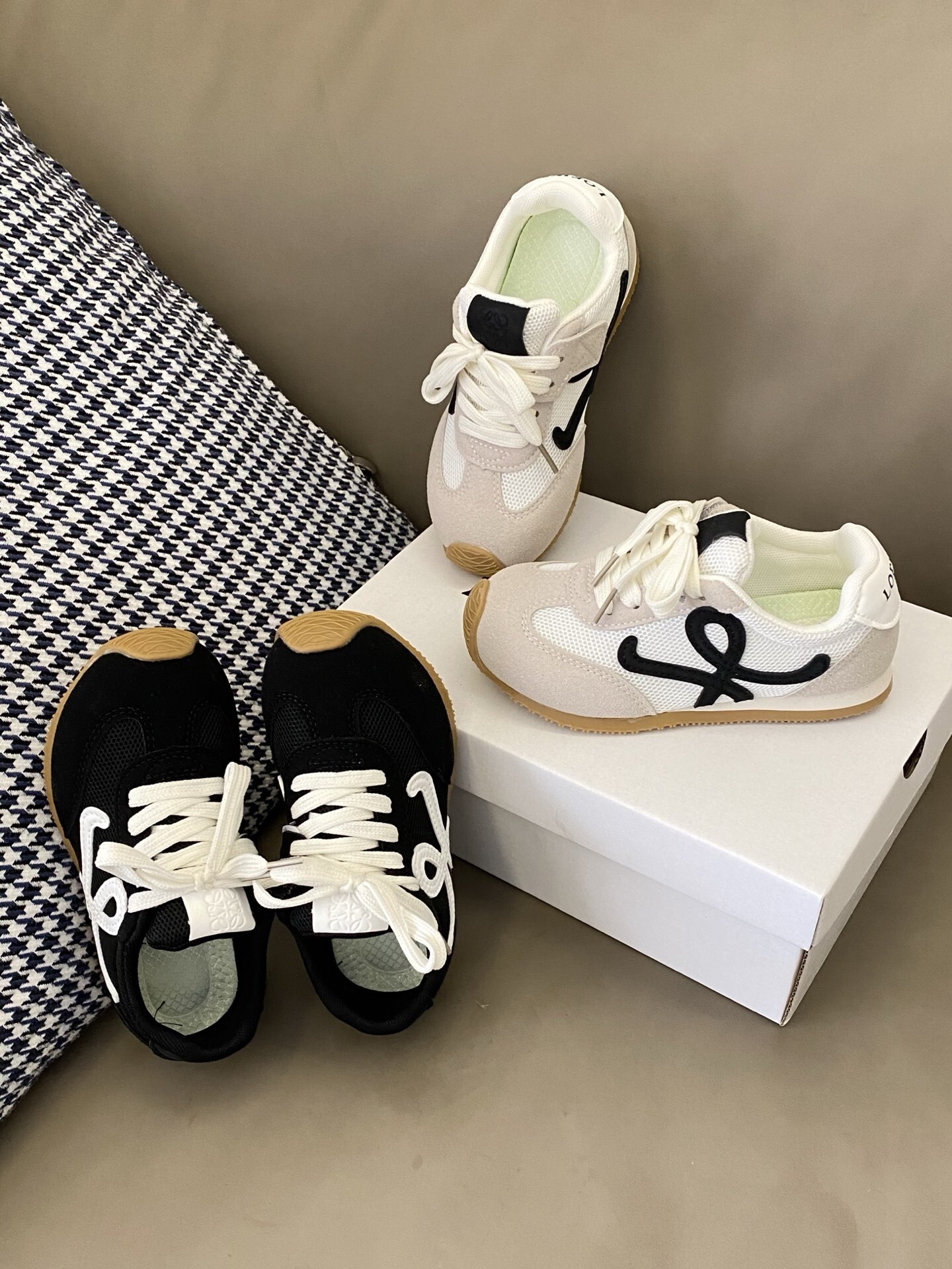 40$ LOEWE for kids Size27-36 426180 CDT142 gallery