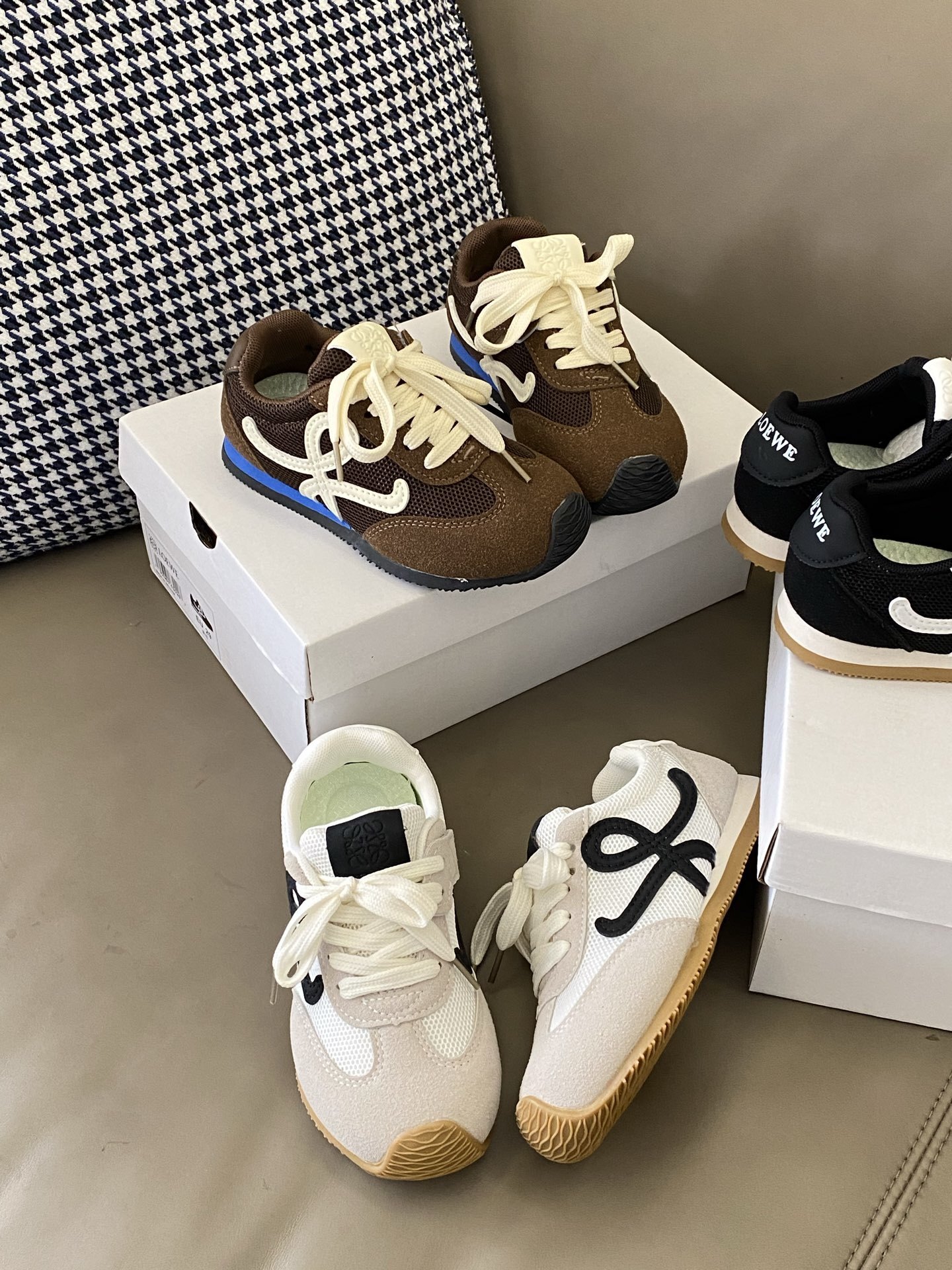 40$ LOEWE for kids Size27-36 426180 CDT142 gallery