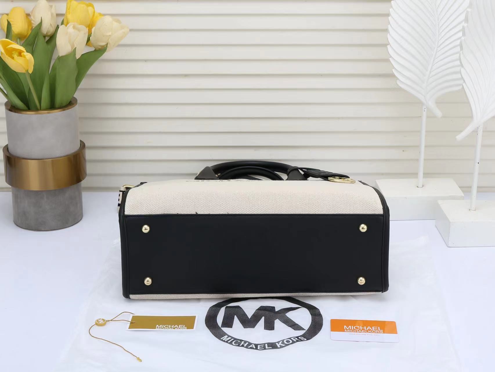 40$ MK 22320-1 Tote bag size 36x28x12 cm 218790 BR1760 gallery