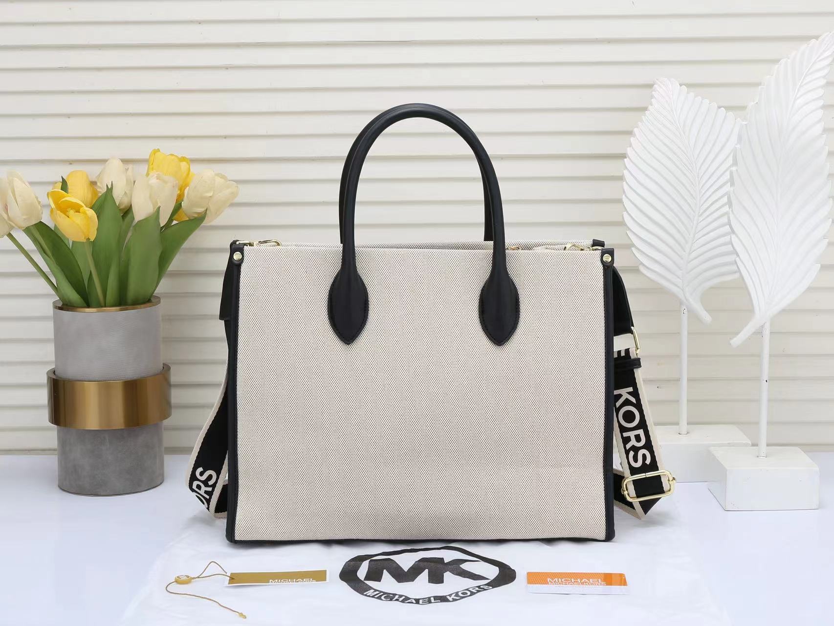 40$ MK 22320-1 Tote bag size 36x28x12 cm 218790 BR1760 gallery