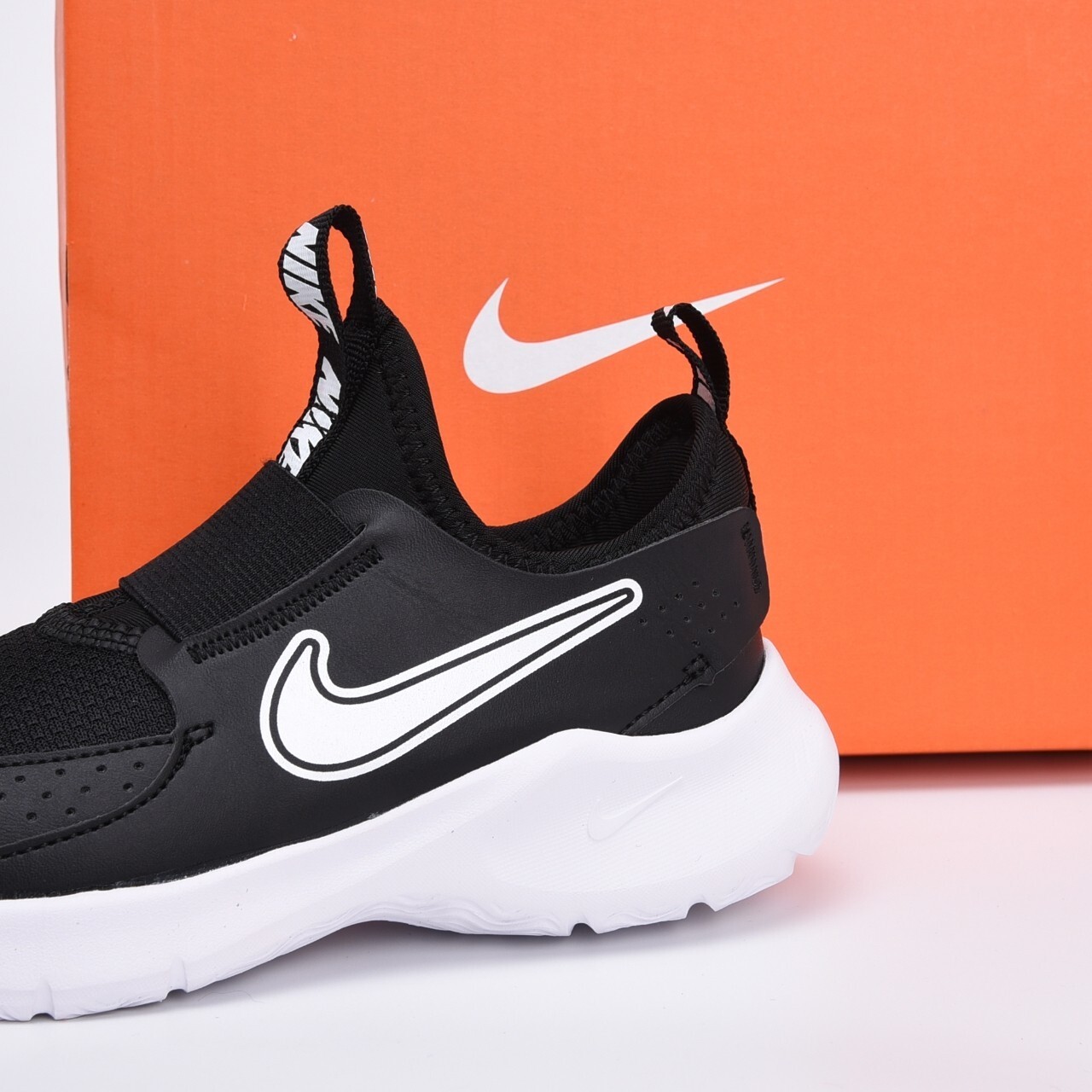 40$ dh Nike for kids size 24-37 92605024802 CDT60 gallery