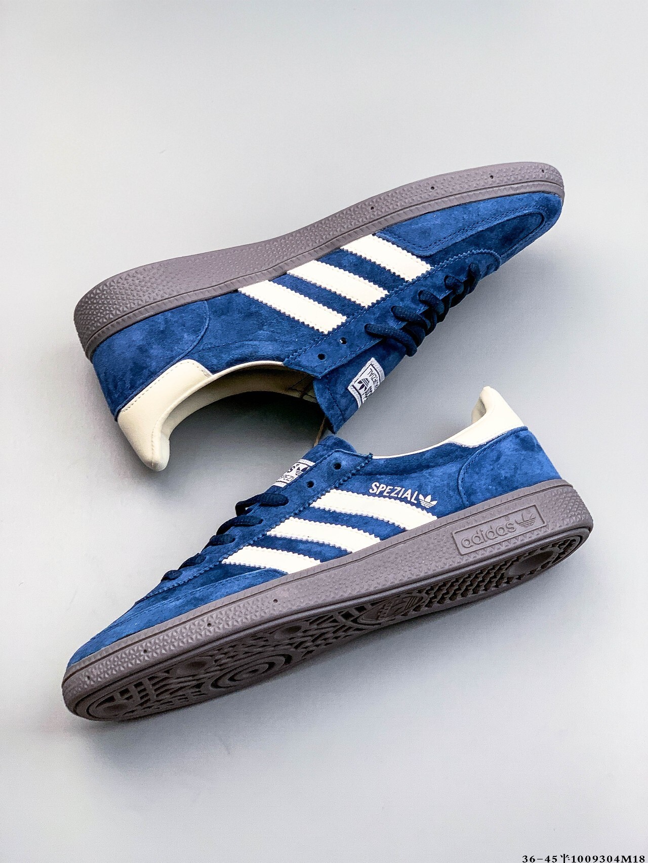 41$ Adidas HANDBALL SPEZIAL size 36-41 half 416840 QE138 gallery