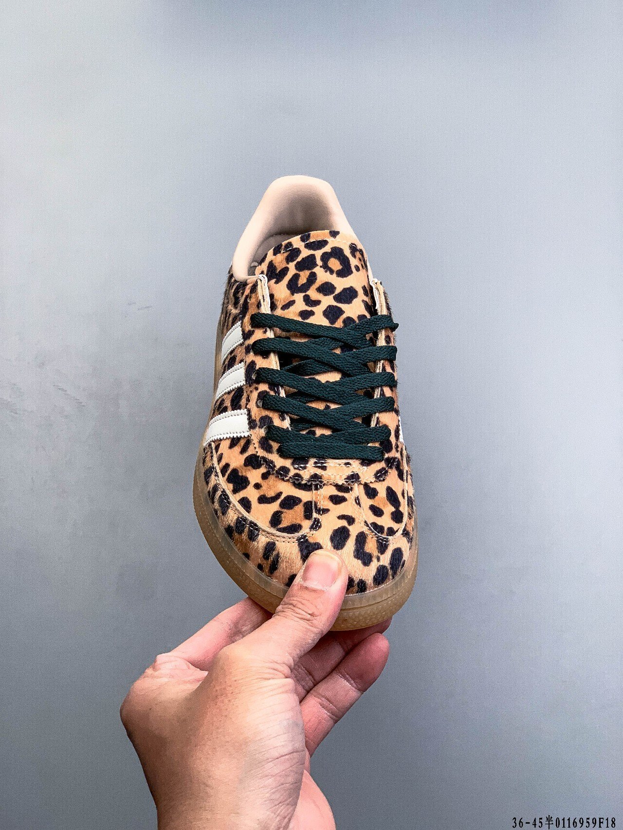 41$ Adidas HANDBALL SPEZIAL size 36-41 half 416840 QE138 gallery