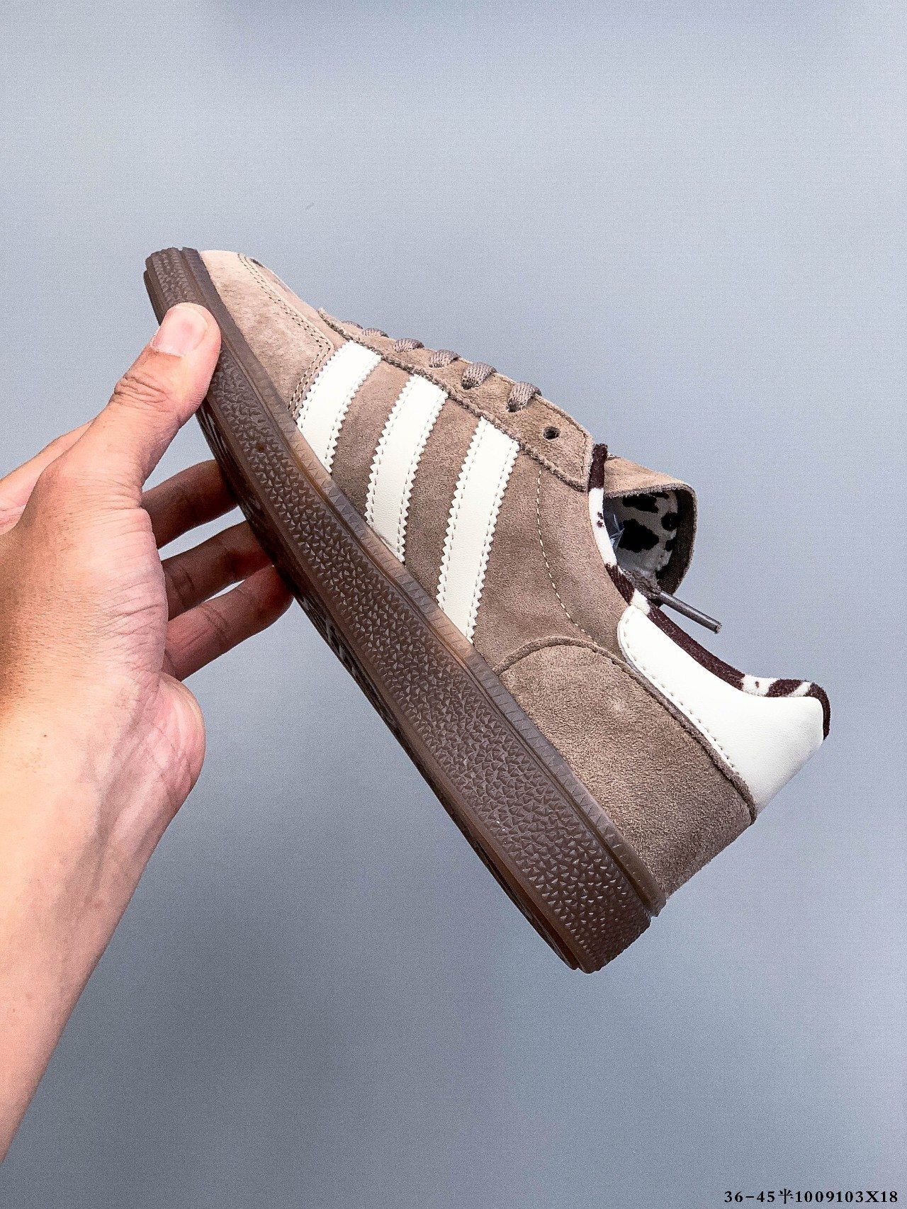 41$ Adidas HANDBALL SPEZIAL size 36-41 half 416840 QE138 gallery