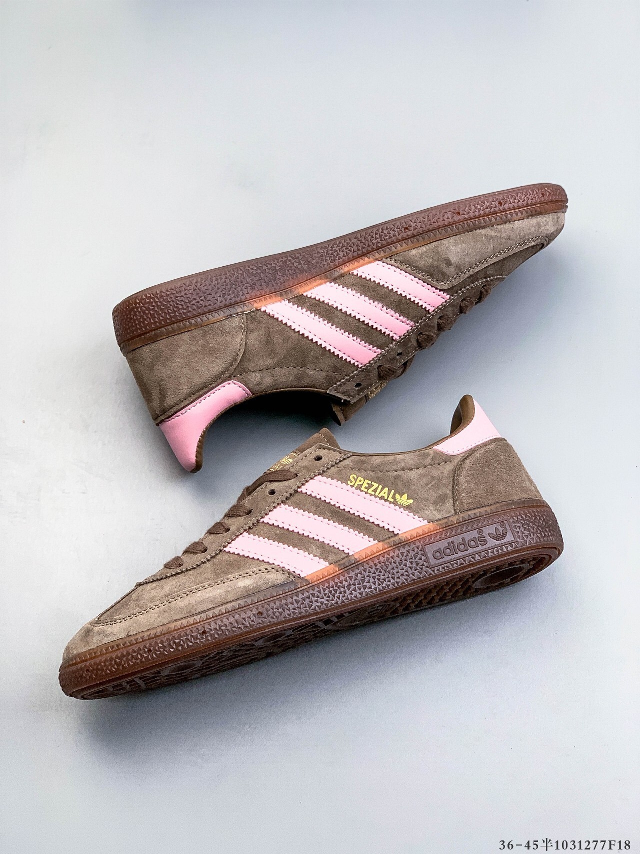 41$ Adidas HANDBALL SPEZIAL size 36-41 half 416840 QE138 gallery