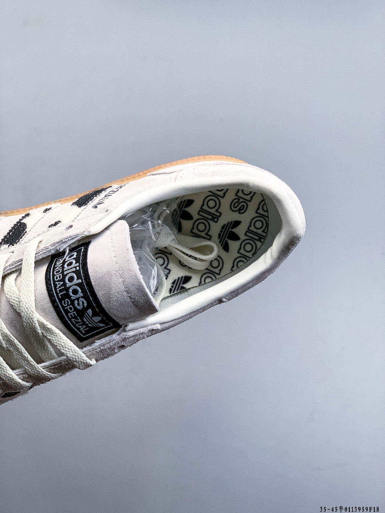 41$ Adidas HANDBALL SPEZIAL size 36-41 half 416840 QE138 gallery