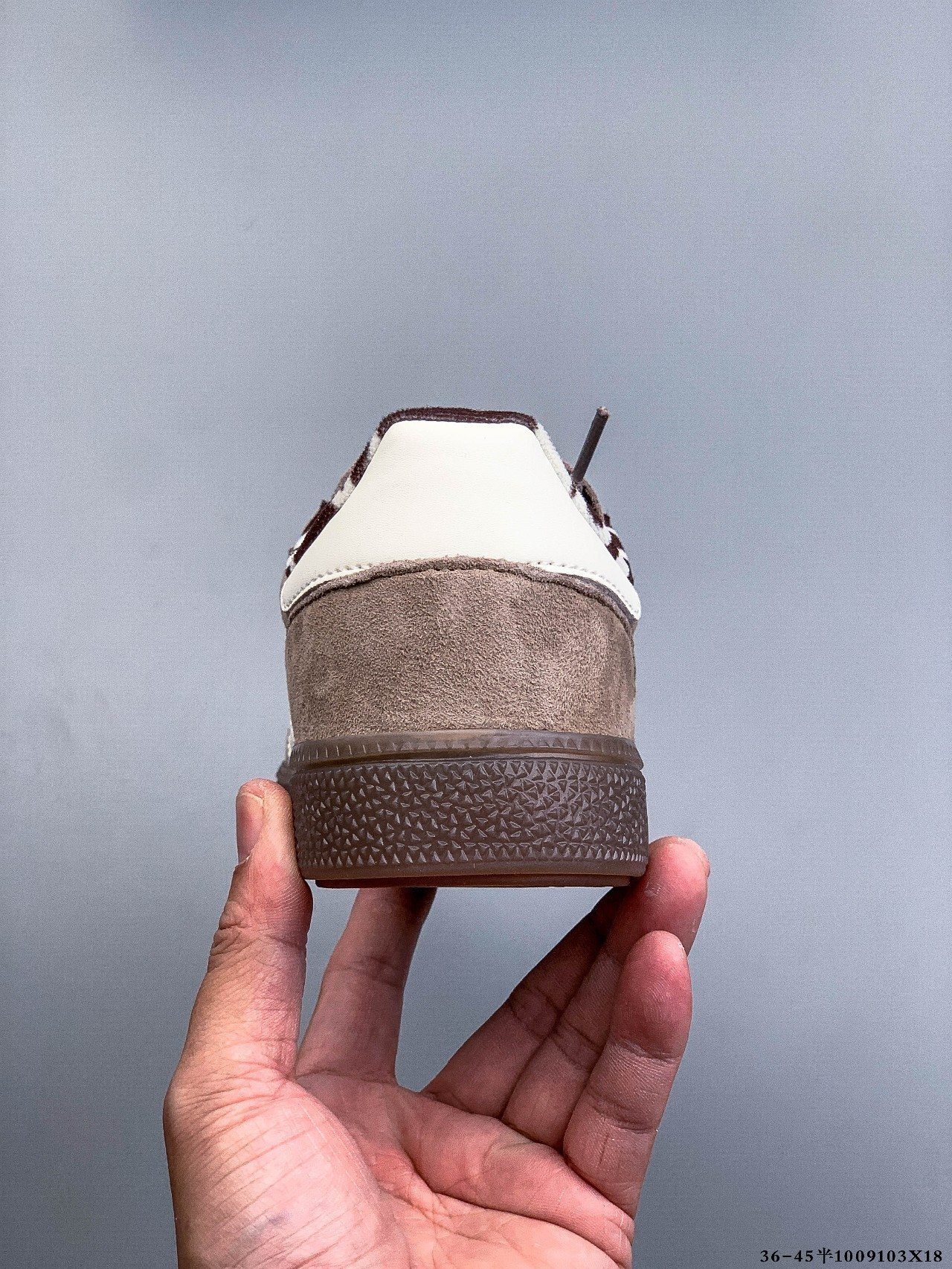 41$ Adidas HANDBALL SPEZIAL size 36-41 half 416840 QE138 gallery