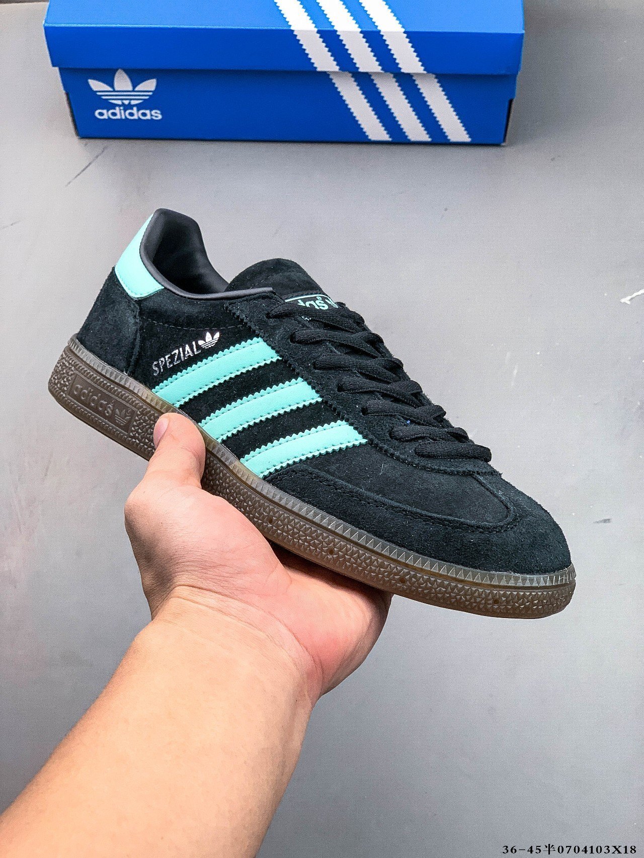 41$ Adidas HANDBALL SPEZIAL size 36-45 half 017820 QE140 gallery