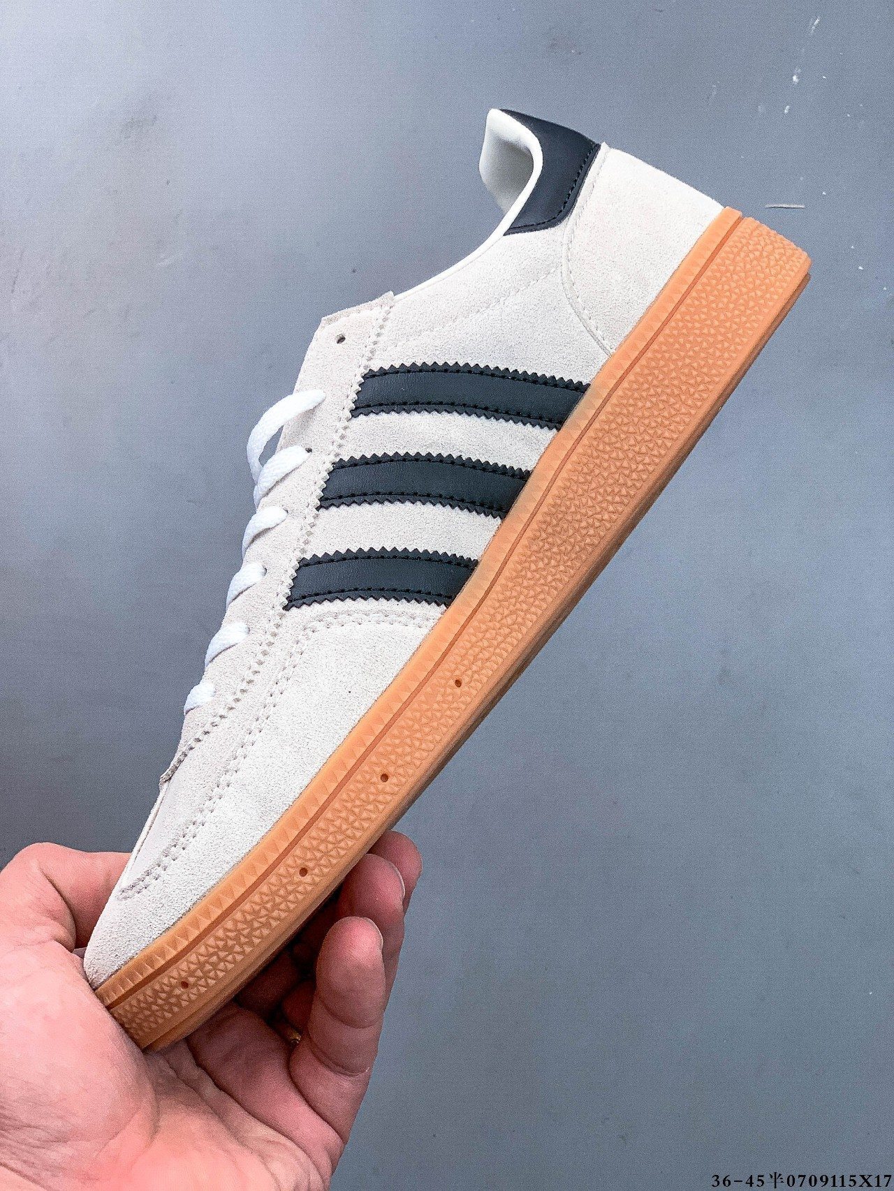 41$ Adidas HANDBALL SPEZIAL size 36-45 half 613730 QT412 gallery