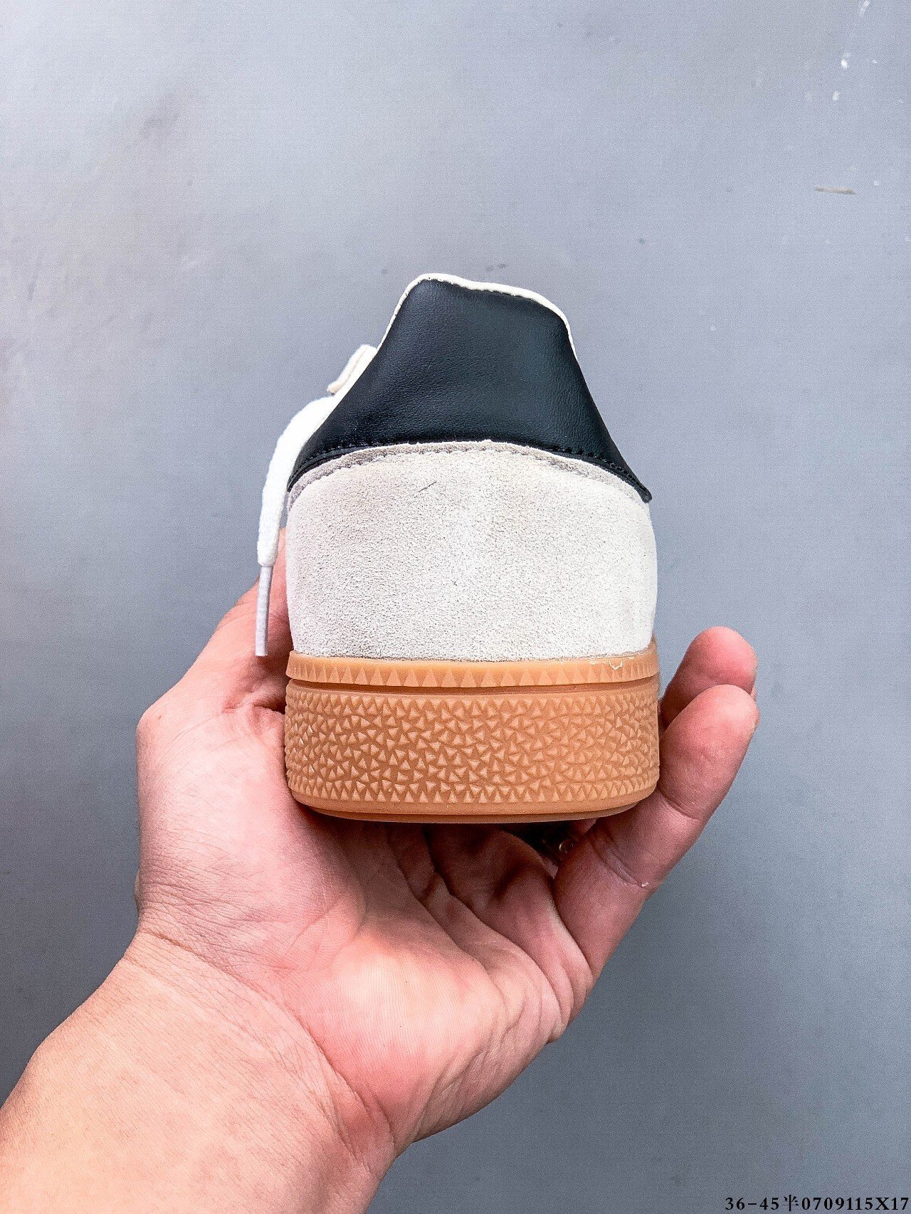 41$ Adidas HANDBALL SPEZIAL size 36-45 half 613730 QT412 gallery