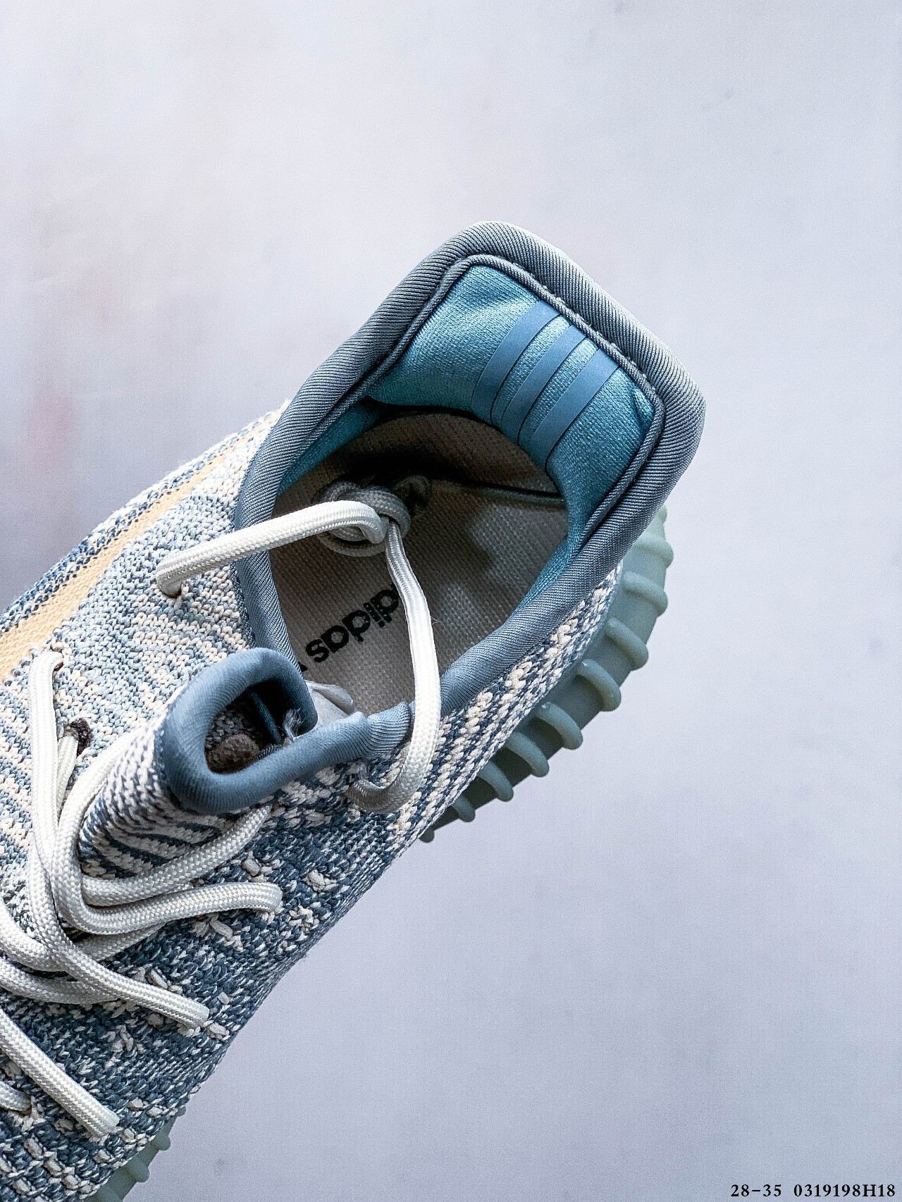 41$ Adidas YEEZY BOOST 350 V2 size 36-45 half 715890 MZ1461 gallery