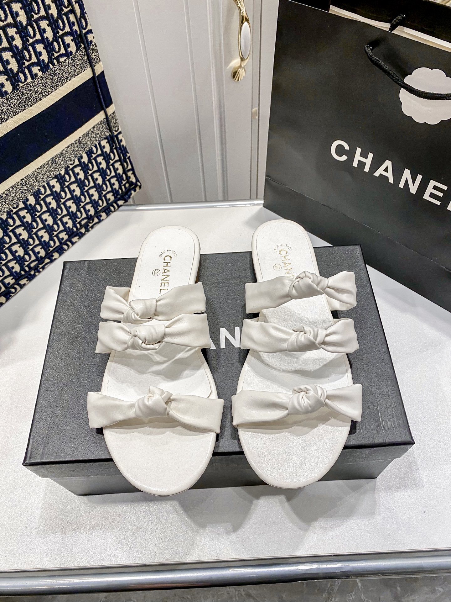 41$ CHANEL show bdetails size 35-41 312970 MR457 gallery