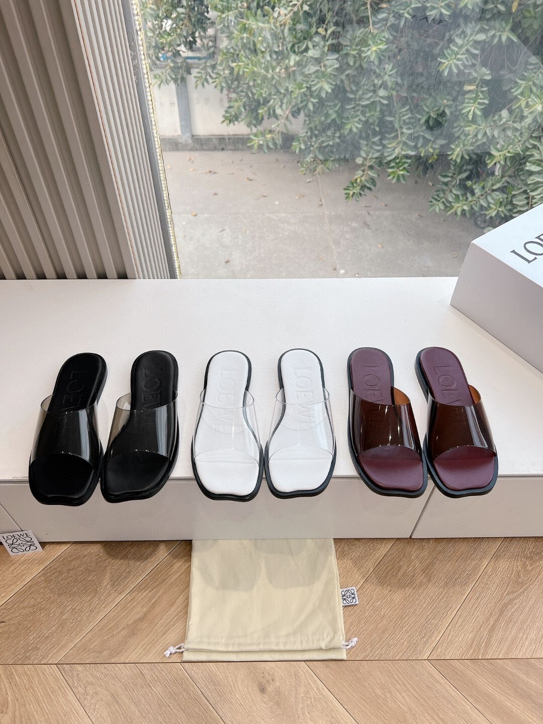 41$ LOEWE size 35-42 912980 MR353 gallery