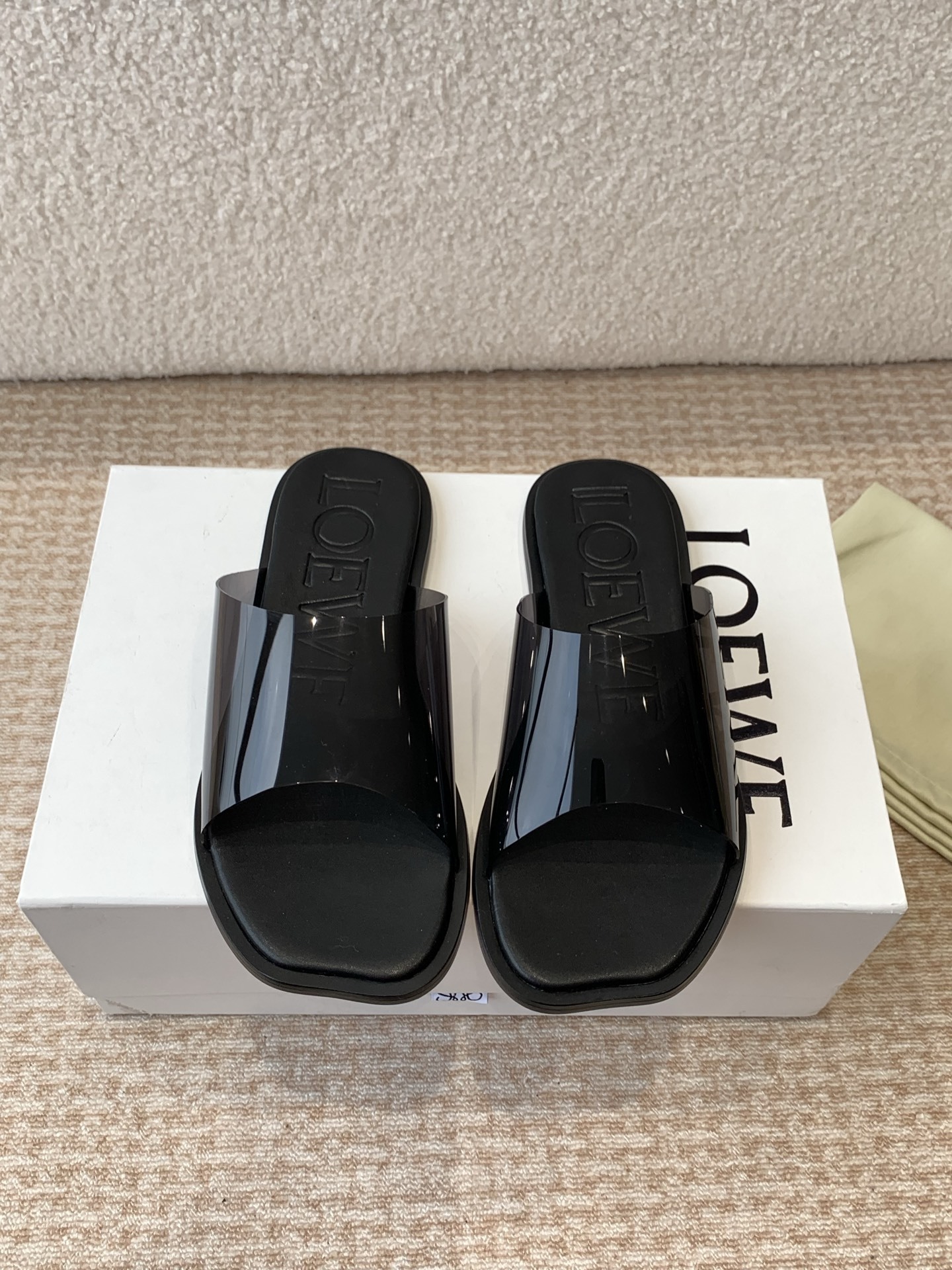 41$ LOEWE size 35-42 912980 MR353 gallery