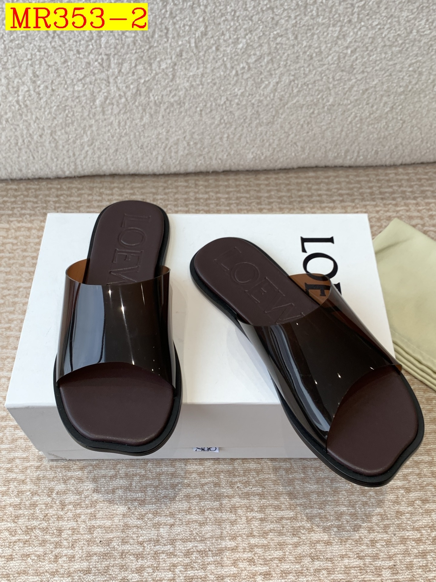 41$ LOEWE size 35-42 912980 MR353 gallery