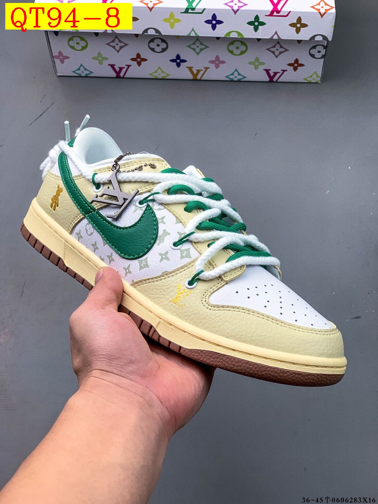 Nike Dunk SB Low size 36 45 half 917630 QT94 gallery