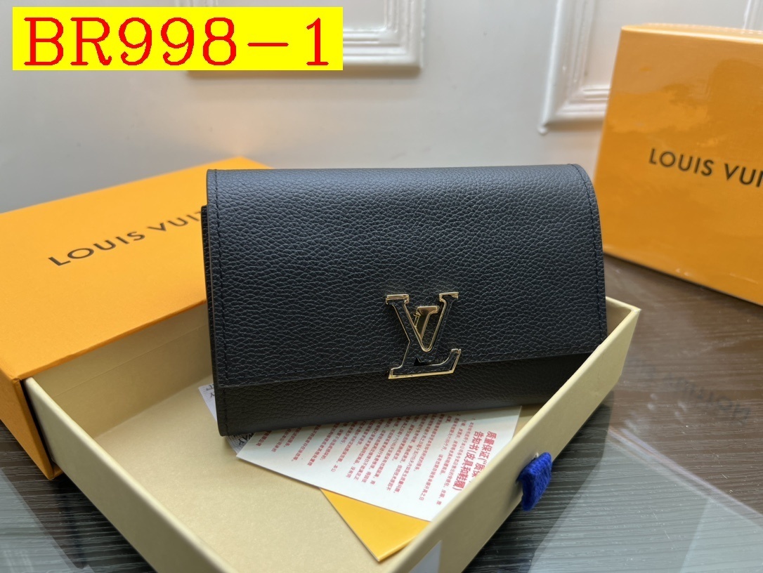 41$ dh LV M62157 Small square bag size 13x9x1 cm 71495024814 BR998 gallery