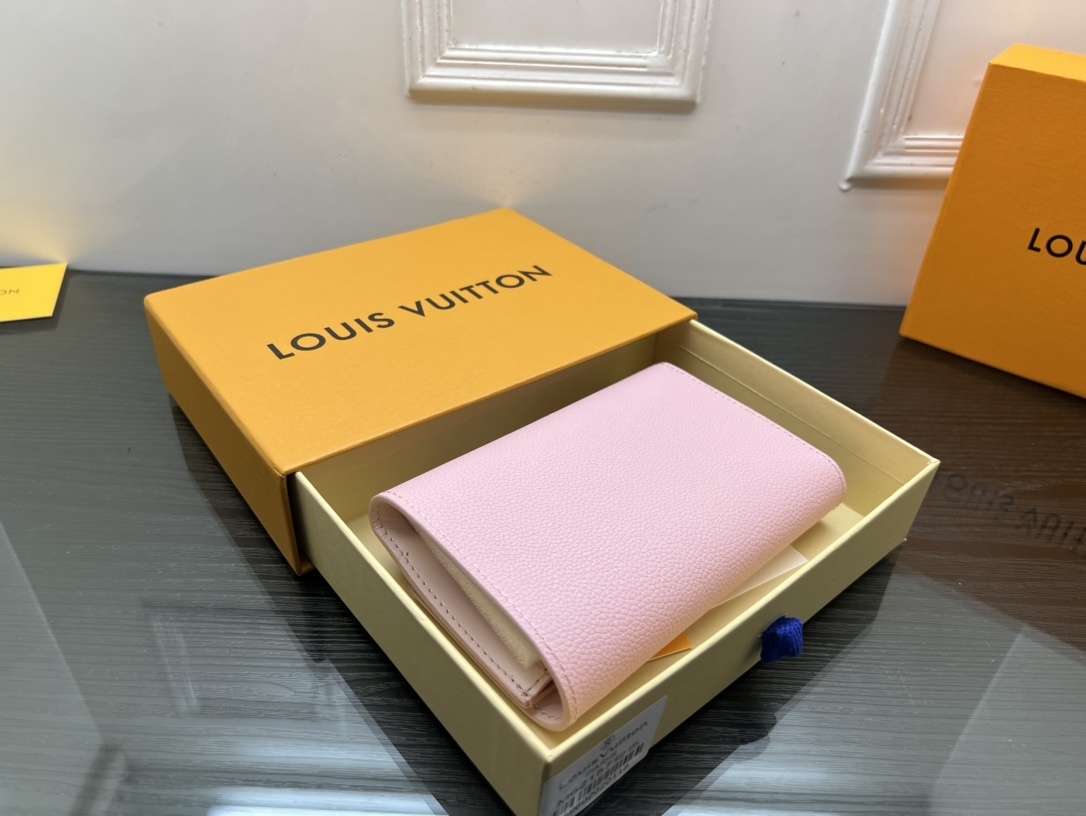 41$ dh LV M62157 Small square bag size 13x9x1 cm 71495024814 BR998 gallery