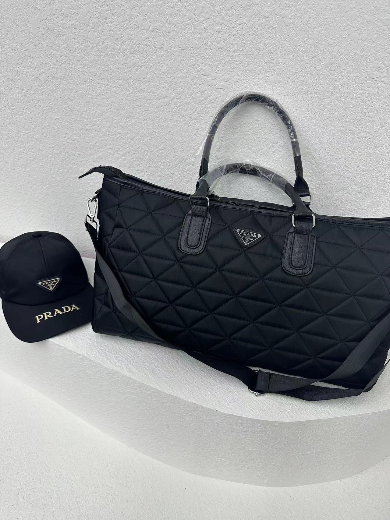 41$ new_dh PRADA Travelling bag SIZE 48X32X20 CM 61352023697 DX184 gallery