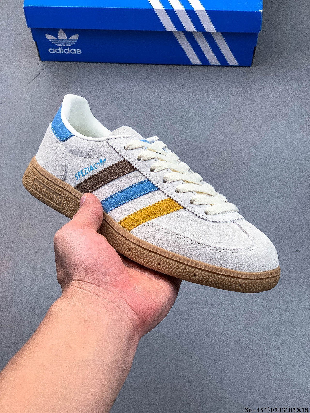 42$ Adidas HANDBALL SPEZIAL size 36-45 half 816850 QT418 gallery