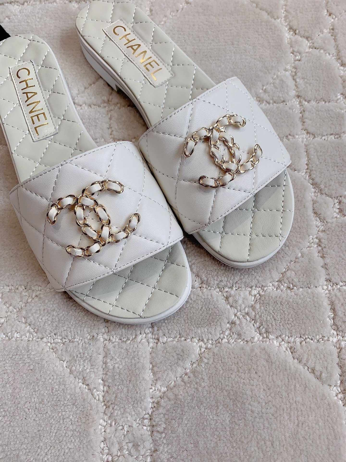 42$ CHANEL size 35-42 326030 MR405 gallery