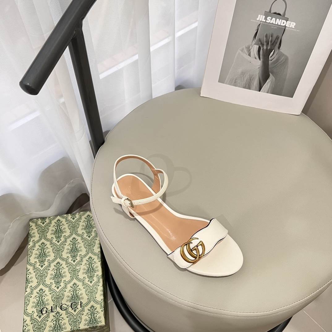 42$ GUCCI size 34-42 928040 MR375 gallery