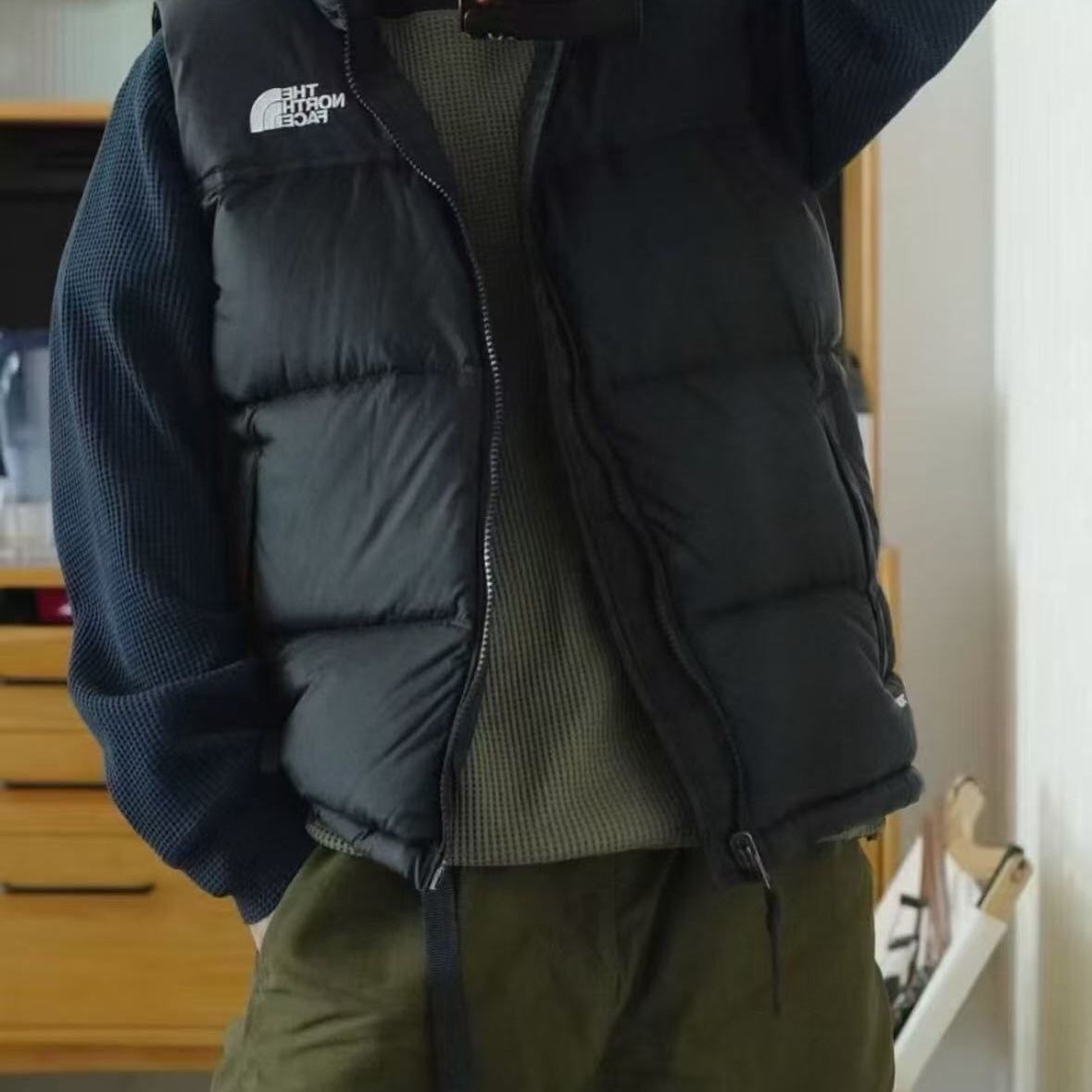 42$ The North Face Cotton Vest Size M-2XL 813420 SY472 gallery