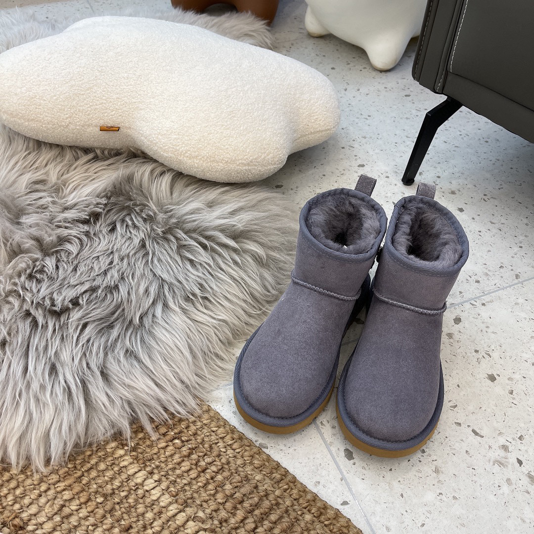 42$ UGG size 35-45 411770 SG440 gallery