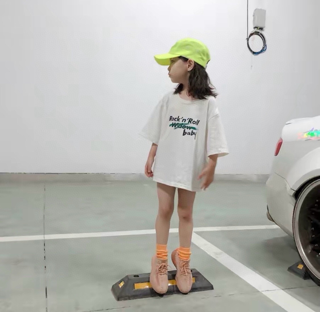 42$ adidas 350V2 1 for kids size 24-35 326320 CDT108 gallery