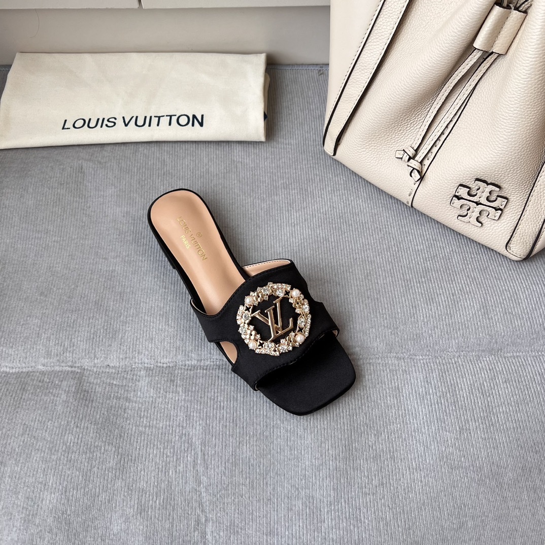 42$ new_dh Louis Vuitton 2024 SIZE 35-42 42517024707 MR27 gallery