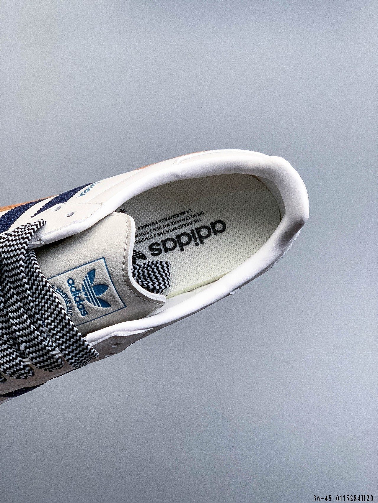 43$ Adidas Samba OG size 36-45 629000 QE158 gallery