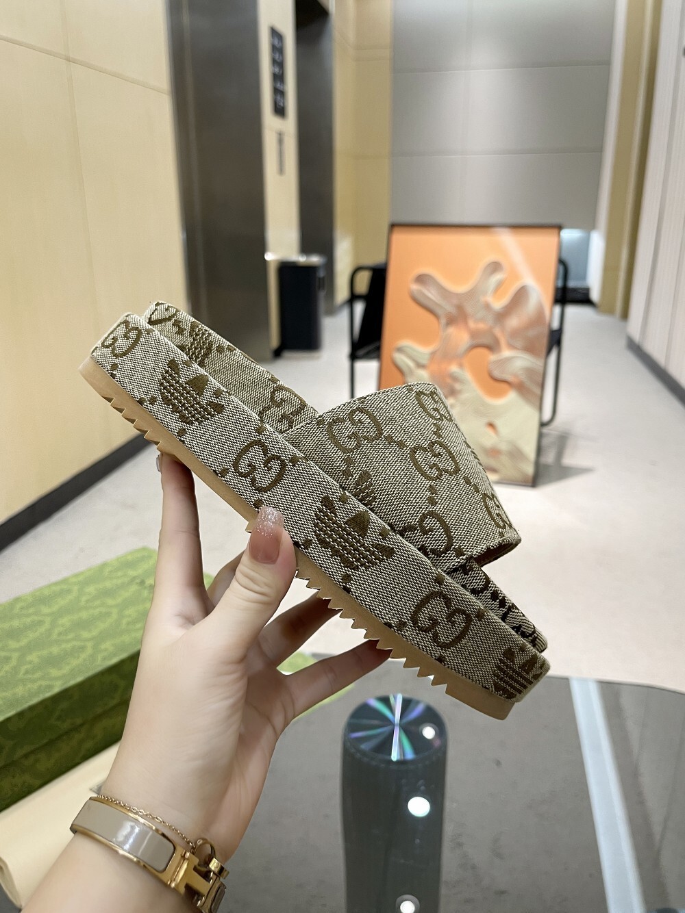 43$ Gucci Adidas size 35-40 414960 JDS822 gallery