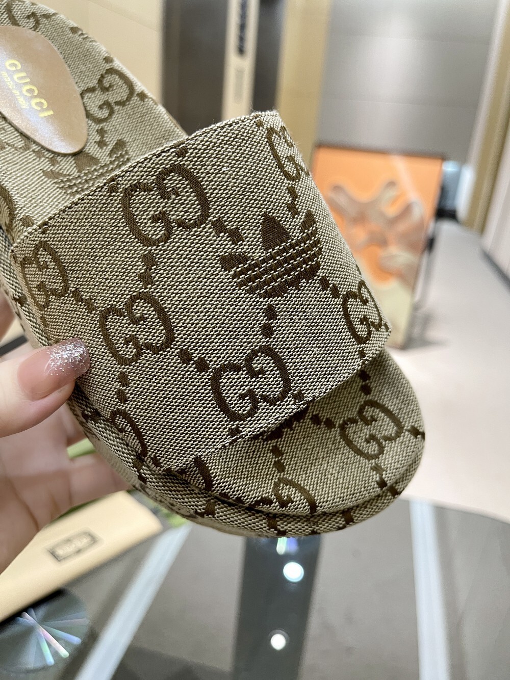 43$ Gucci Adidas size 35-40 414960 JDS822 gallery