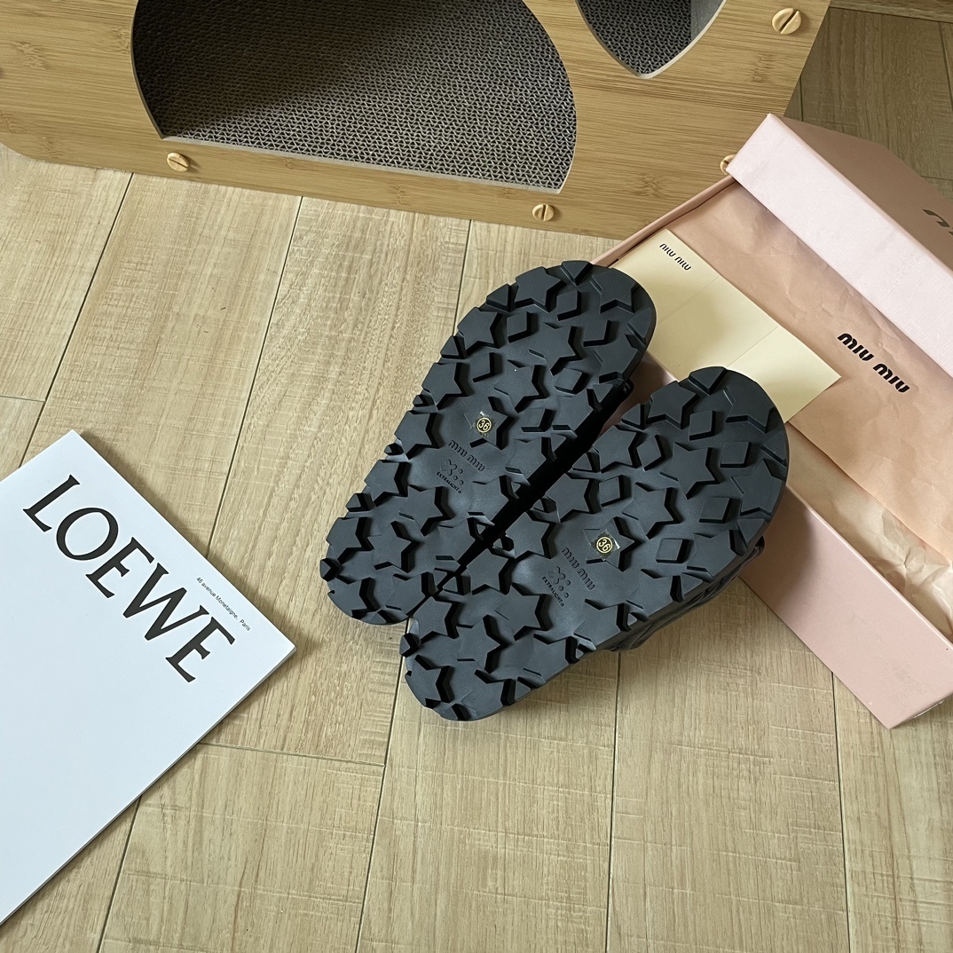 43$ Miumiu QUEEN size 34-41 312920 MR565 gallery