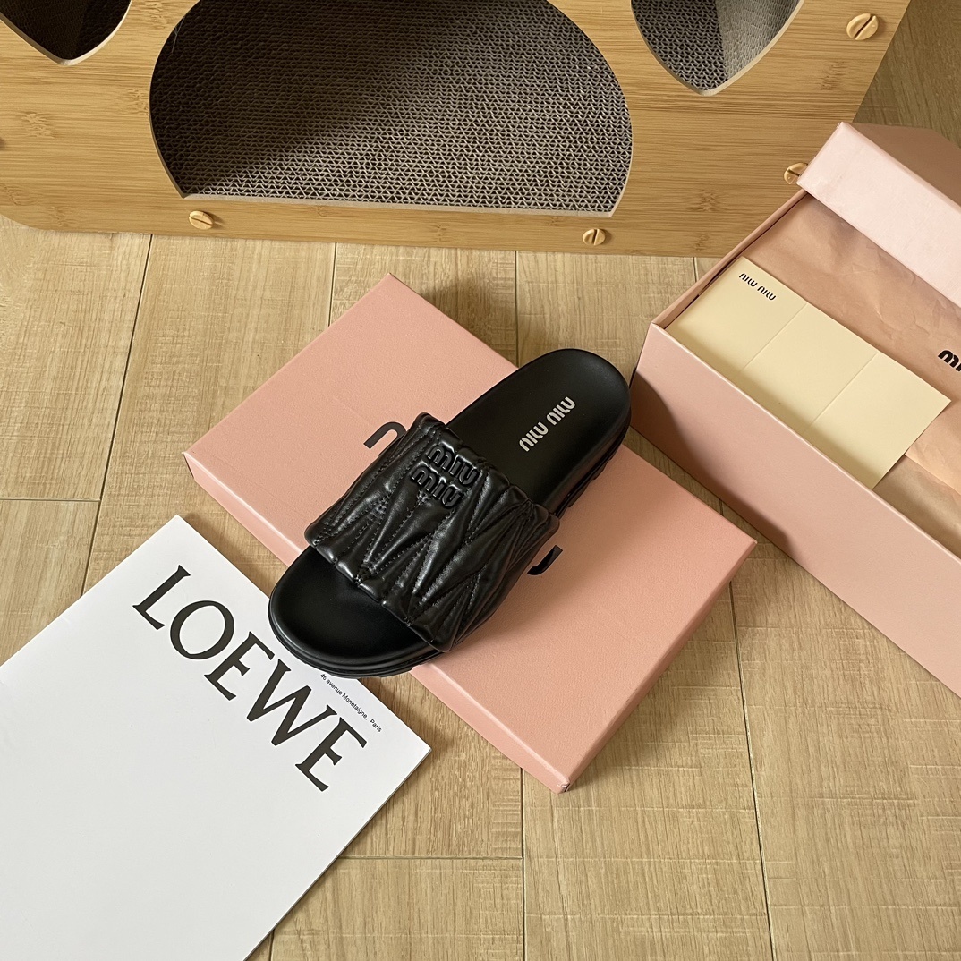 43$ Miumiu QUEEN size 34-41 312920 MR565 gallery