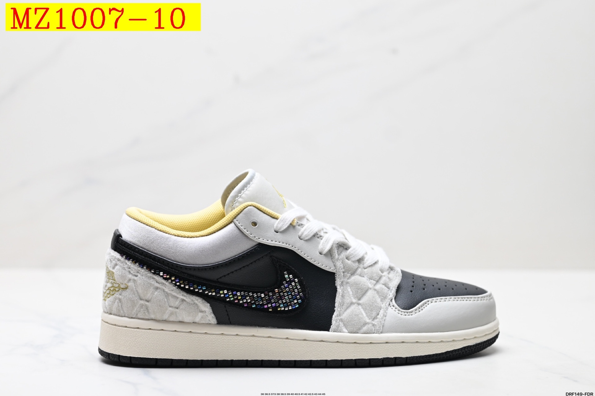 43$ Nike Air Jordan 1 Low half size 36-45 810960 MZ1007 gallery
