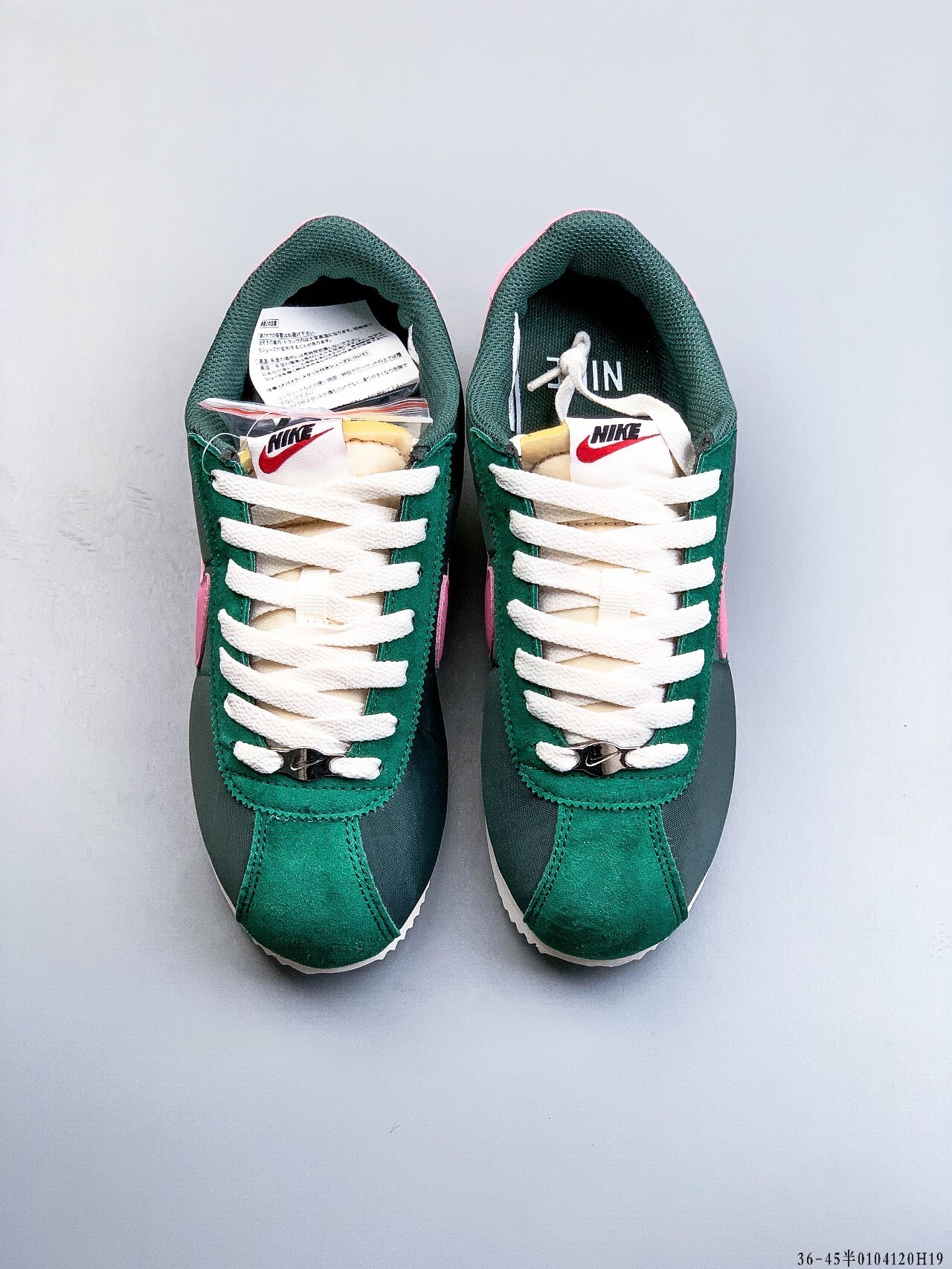 43$ Nike Classic Cortez Nylon Size 36-45 half 118960 QT1674 gallery