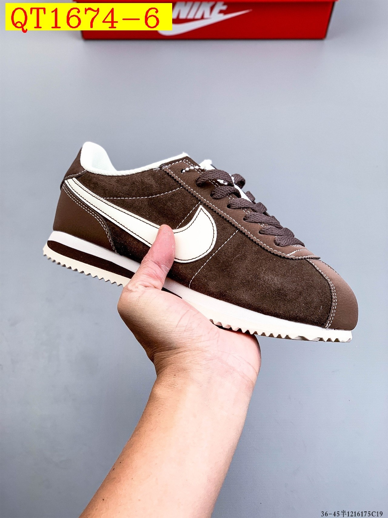 43$ Nike Classic Cortez Nylon Size 36-45 half 118960 QT1674 gallery