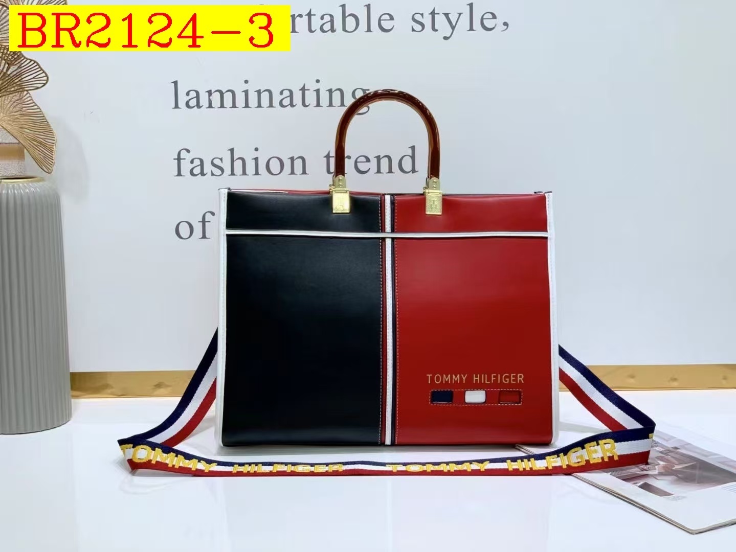 43$ TOMMY HILFIGER 8677 Tote bag size 38X15X29 cm 212900 BR2124 gallery